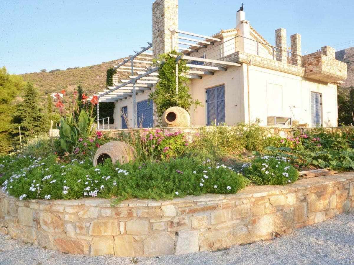 Blueline Guesthouse Agios Dimitrios  Exterior foto